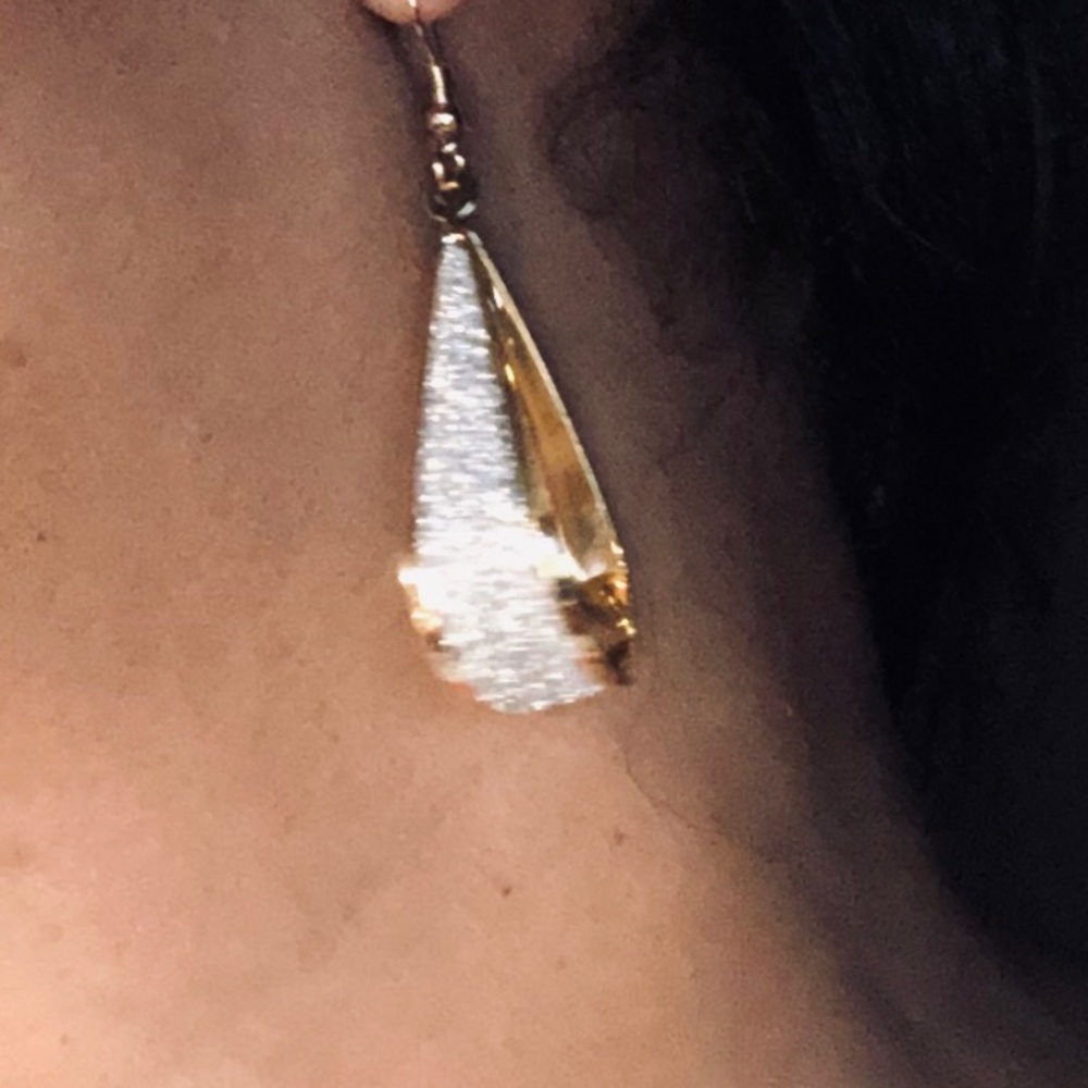 Donna’s Dangle ribbon earrings